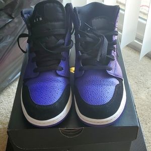 Concord Grape Jordan 1s Mid